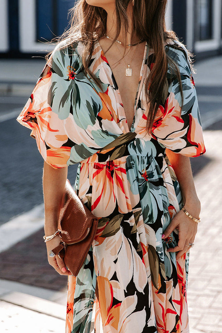 Aylin | Robe longue tropicale à col en V avec fente