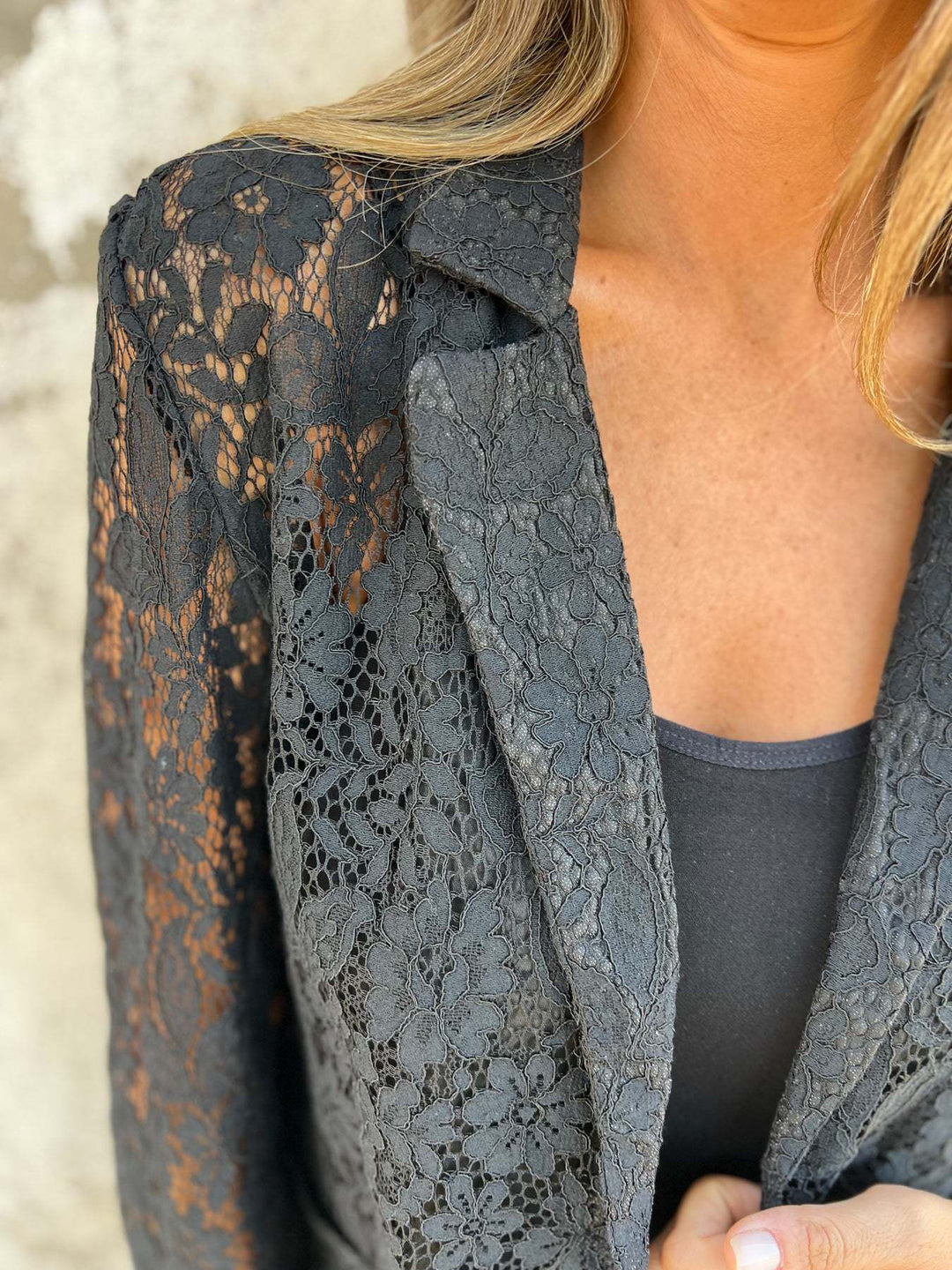 Lena | Blazer en dentelle transparente