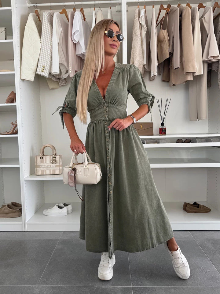 Séréna | Robe maxi effet denim avec décolleté plongeant