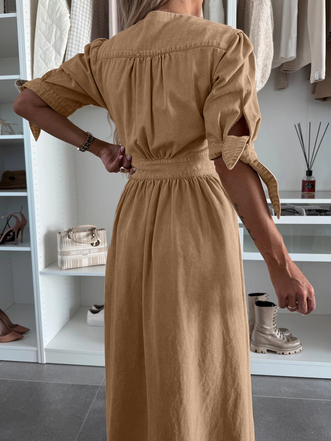 Séréna | Robe maxi effet denim avec décolleté plongeant