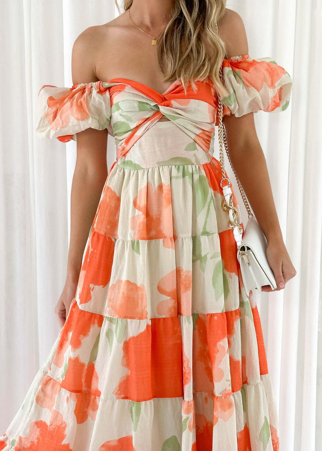 Isla | Robe longue à imprimé avec découpe à la taille