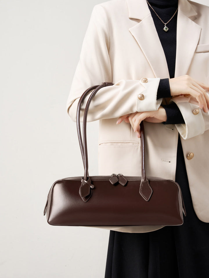 Claire | Sac baguette de luxe en finition brillante